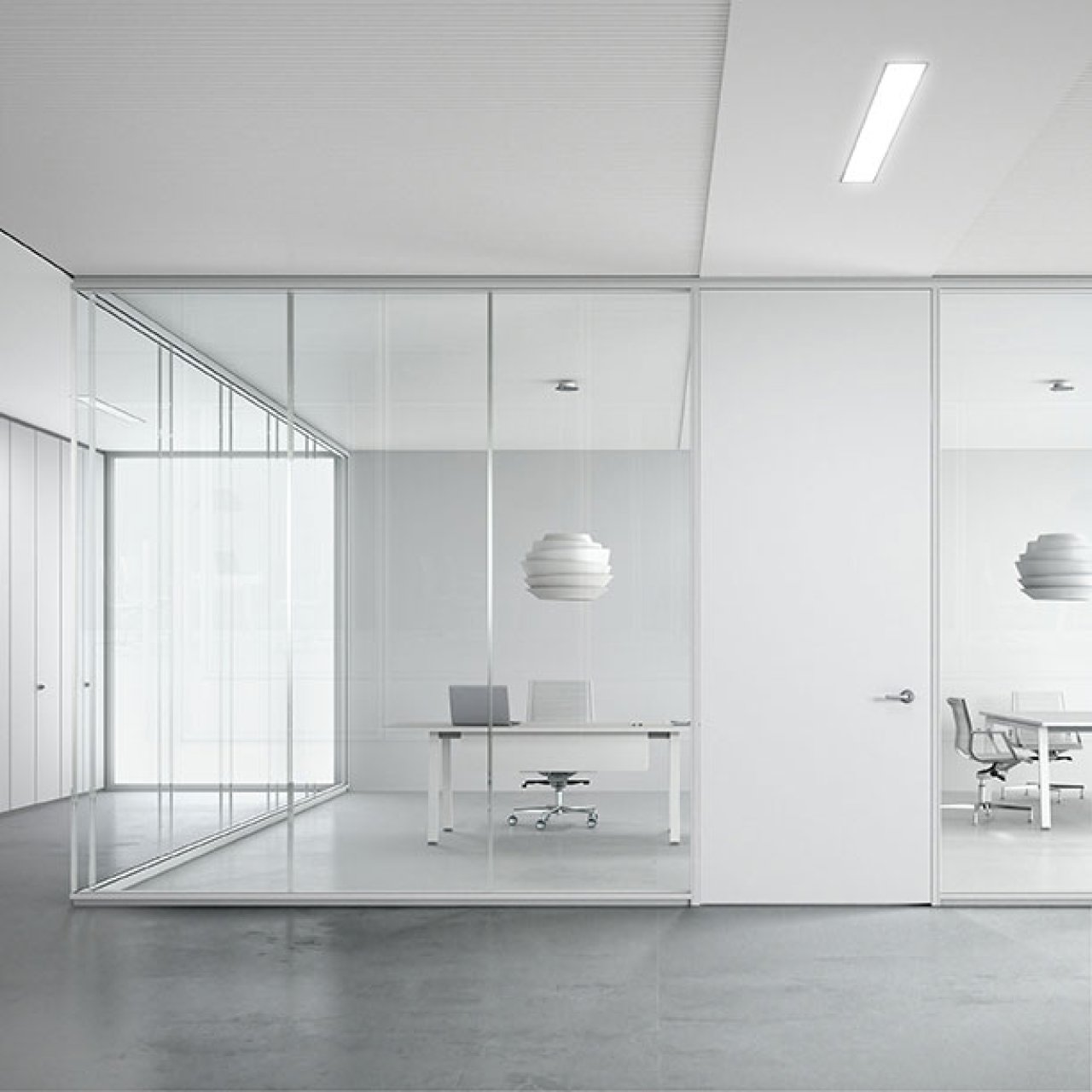 Skleněné stěny jsou nejlepší prvek moderních kanceláří