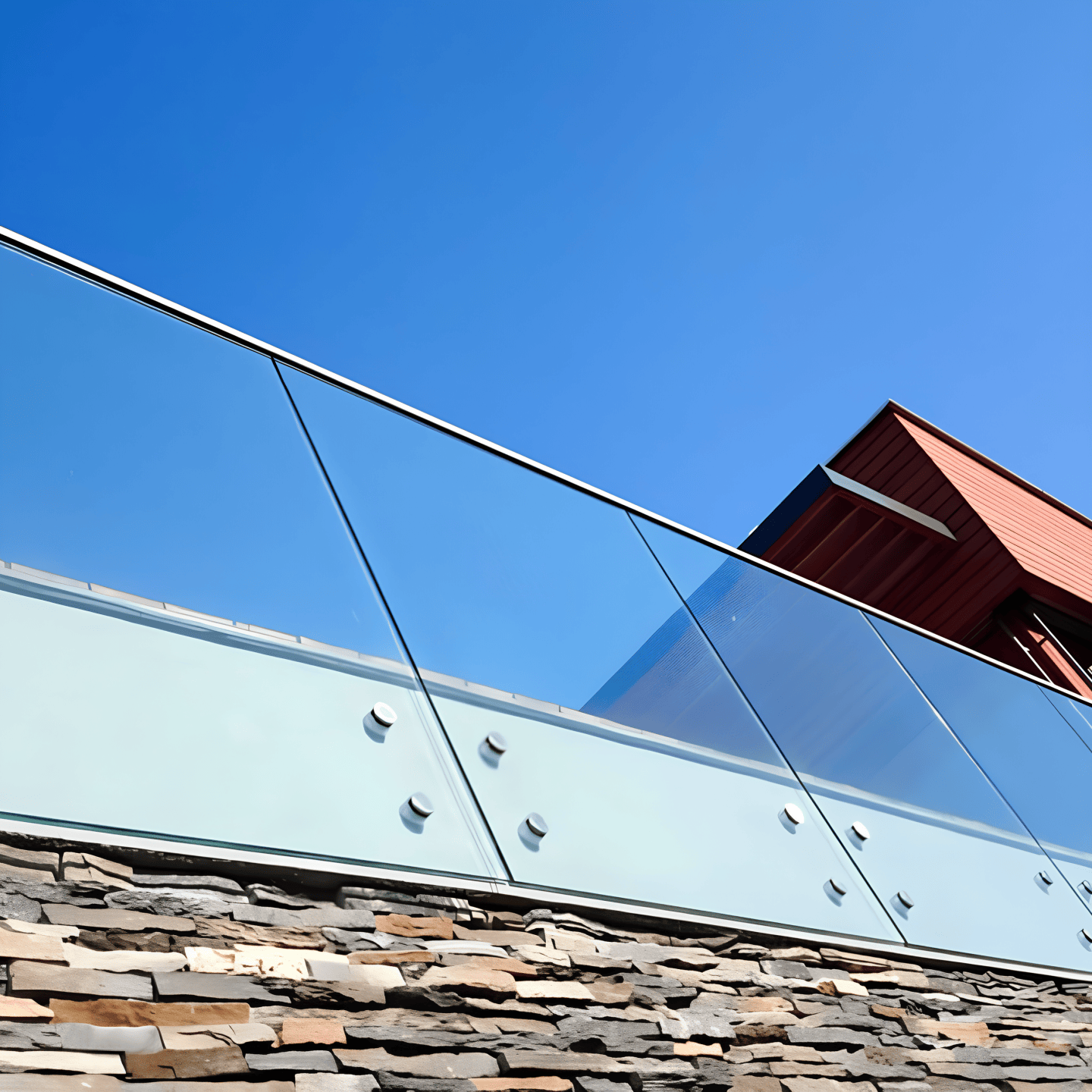 GLASS VISION venkovní skleněné zábradlí na terčích